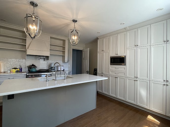Kitchen cabinet painted Montreal